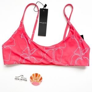 NWT Vaya Island Oasis Reversible Bikini Top Hot Pink Floral Medium